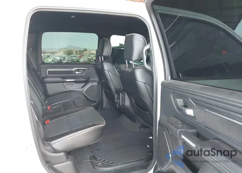 2024 Ram 1500 Laramie 4X2 5'7 Box из США, поврежденный, VIN 1C6RREJT0RN220006